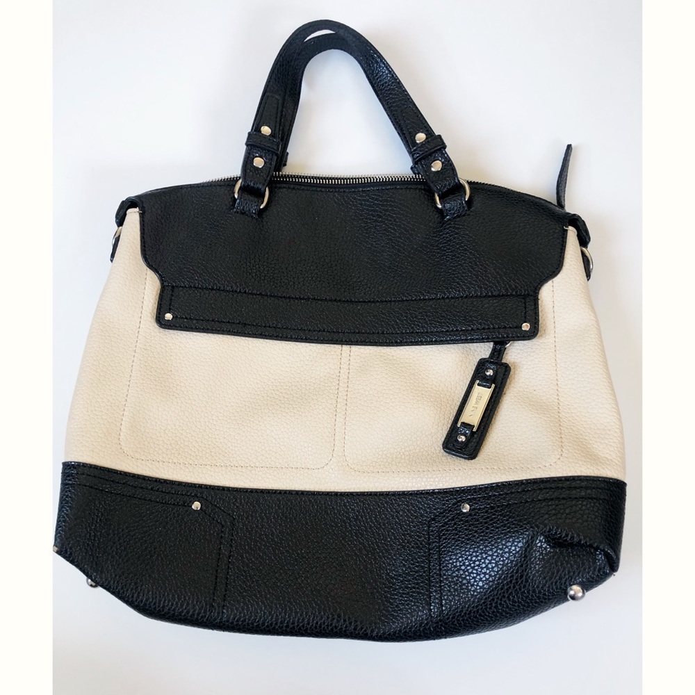 Nine West Black and Cream Handbag